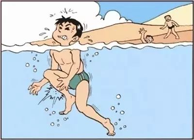 游泳中的自救技巧是什么_自救游泳技巧中是谁发明的_游泳自救方法简写